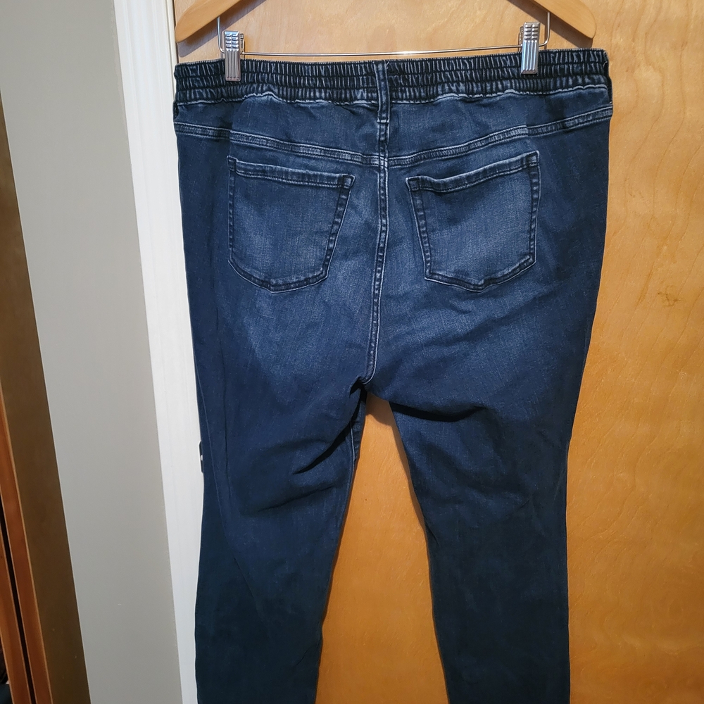 Torrid Dark Blue Weekend Jeans Size 1R - Picture 2 of 4